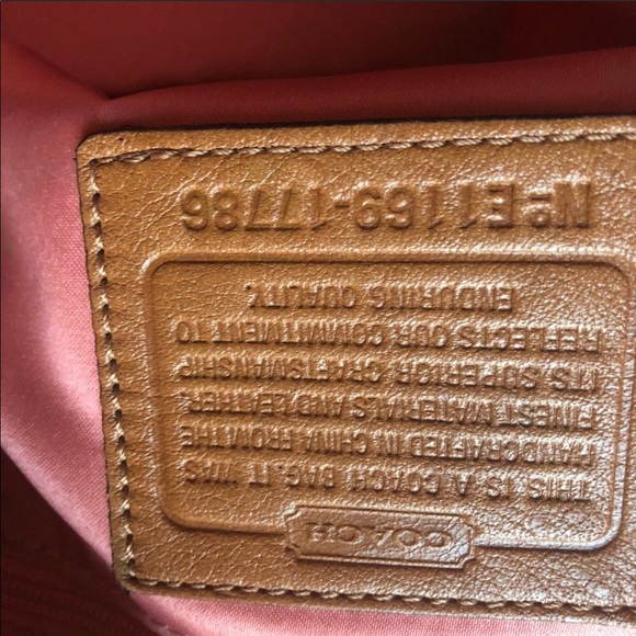 Vintage Tan coach purse - Picture 3 of 15